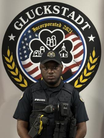 Officer Laron Simpson
